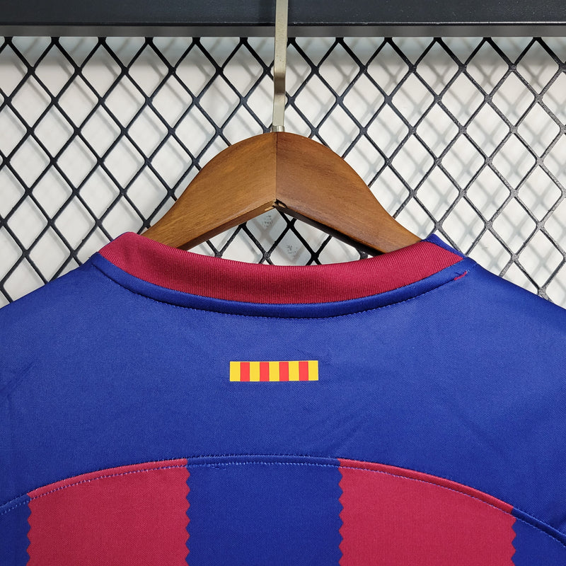 CAMISA FEMININA DO BARCELONA 23/24 AZUL E VERMELHO