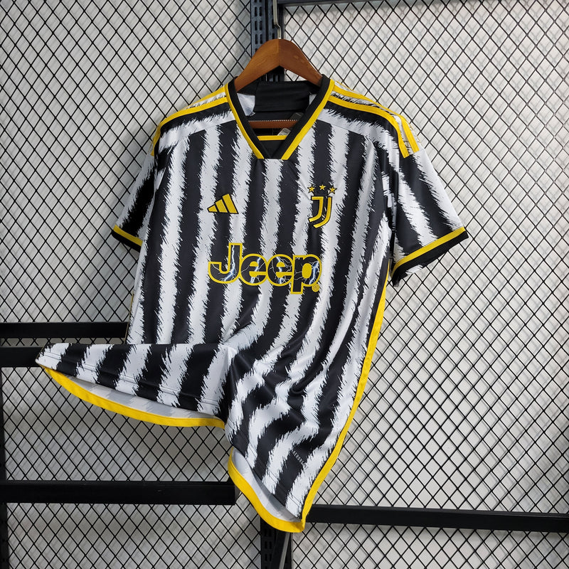 CAMISA DA JUVENTUS 23/24 BRANCO E AMARELO