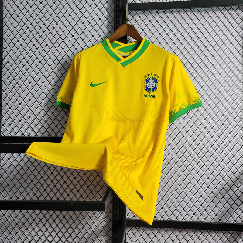 CAMISA DA SELEÇÃO DO BRASIL  22/23 AMARELO EDIÇÃO CRISTO